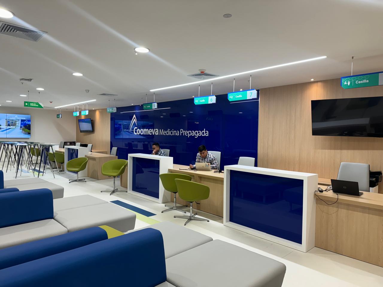 Coomeva Centro Médico - Área de recepción