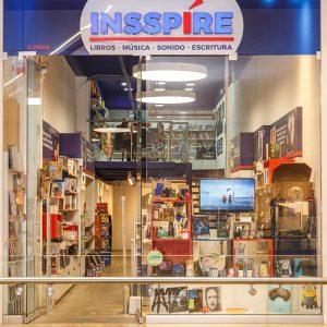 libreria-local-comercial-1